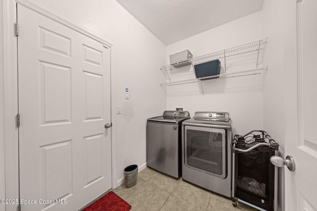 467 Easton Forest Circle SE, Palm Bay, FL 32909