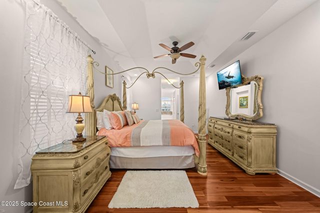 467 Easton Forest Circle SE, Palm Bay, FL 32909