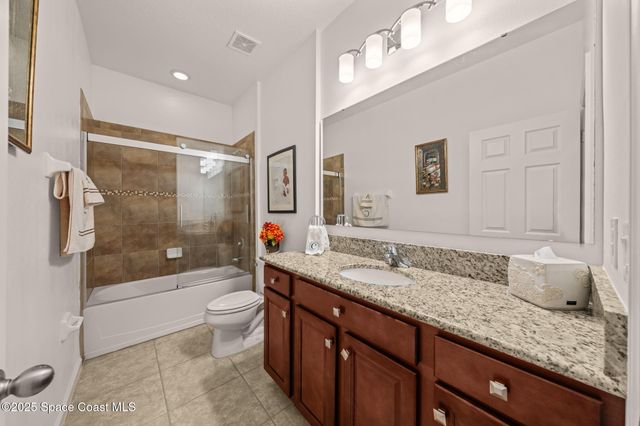 467 Easton Forest Circle SE, Palm Bay, FL 32909