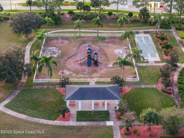 467 Easton Forest Circle SE, Palm Bay, FL 32909