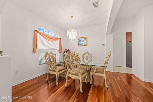 467 Easton Forest Circle SE, Palm Bay, FL 32909