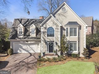 225 Embassy Court, Atlanta, GA 30328