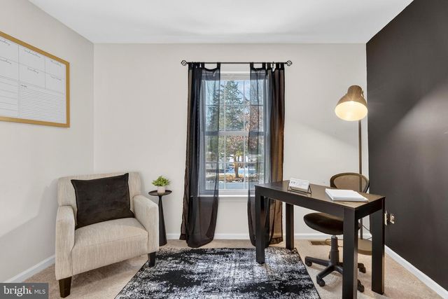 207 WOODBRIDGE LN, Douglassville, PA 19518