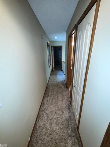 11383 Whispering Pines Trail, Fenton, MI 48430