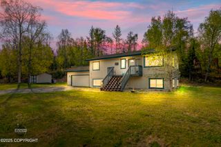 1560 E Pintail Drive, Wasilla, AK 99654