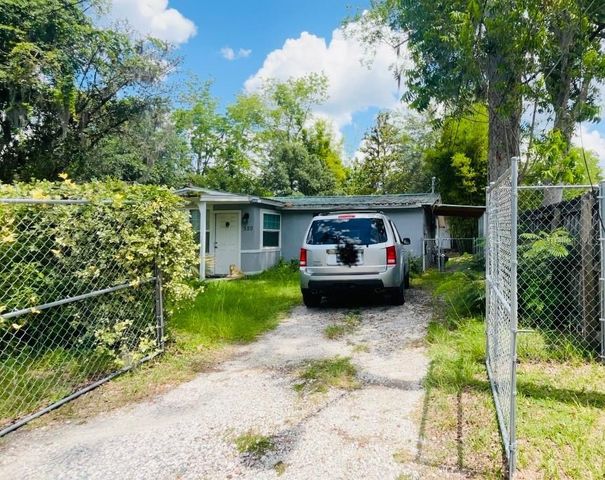 520 NW 26TH AVENUE, Gainesville, FL 32609