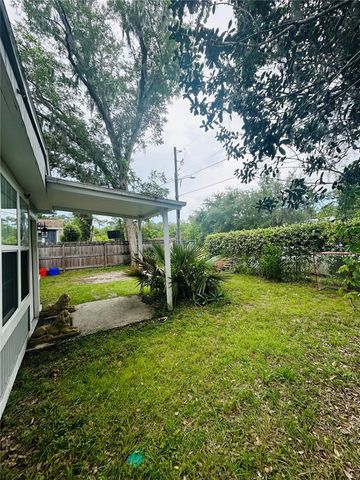 520 NW 26TH AVENUE, Gainesville, FL 32609