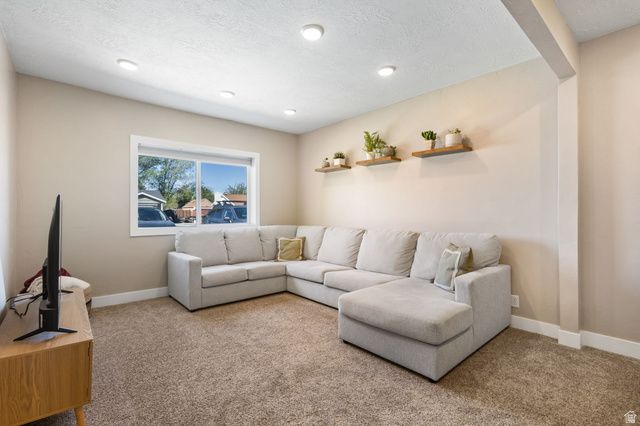 662 N ORCHARD DR, Orem, UT 84057