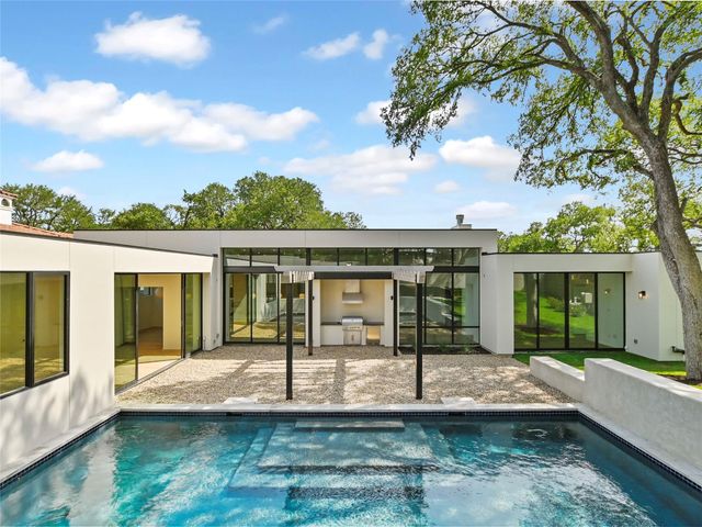 2704 Mountain Laurel DR, Austin, TX 78703