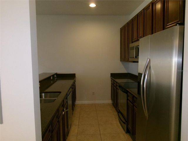 8969 MAJESTY PALM ROAD, Kissimmee, FL 34747