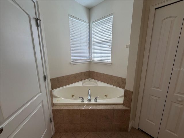 3400 GOLFVIEW BOULEVARD A, Orlando, FL 32804