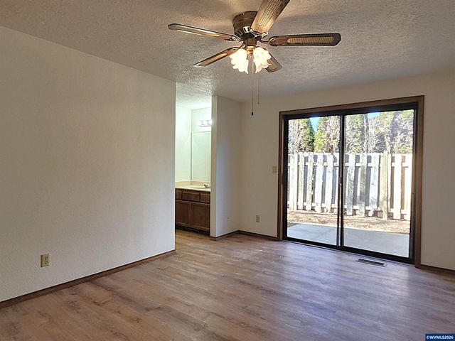 2195 Heather Stone Ct NE, Keizer, OR 97303