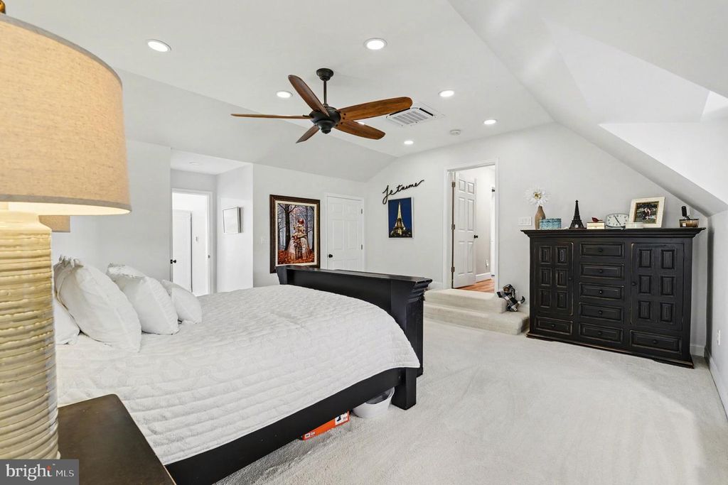 Image 26 of property listing at 4460 SHANGRI LA RD, Stewartstown, PA 17363