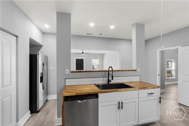 2138 Louisiana Avenue, Savannah, GA 31404