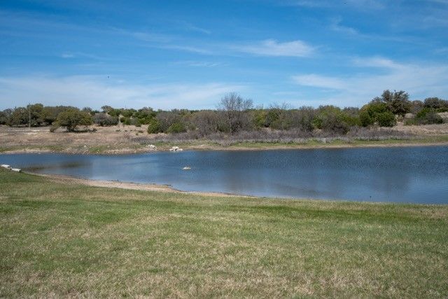1031 Audrey Valley Lane, Glen Rose, TX 76043