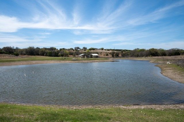 1031 Audrey Valley Lane, Glen Rose, TX 76043