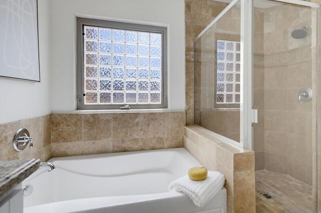 4279 Lamont, San Diego, CA 92109