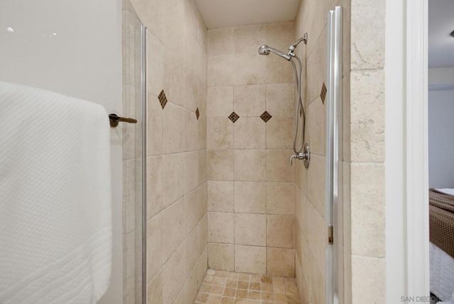 4279 Lamont, San Diego, CA 92109