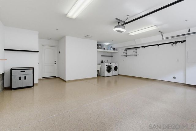 4279 Lamont, San Diego, CA 92109