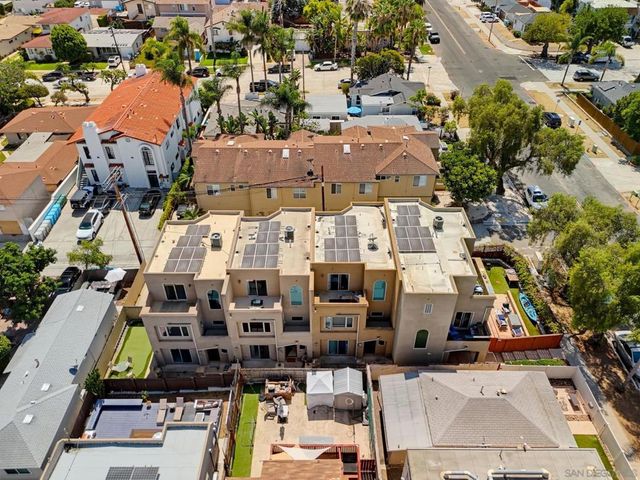 4279 Lamont, San Diego, CA 92109