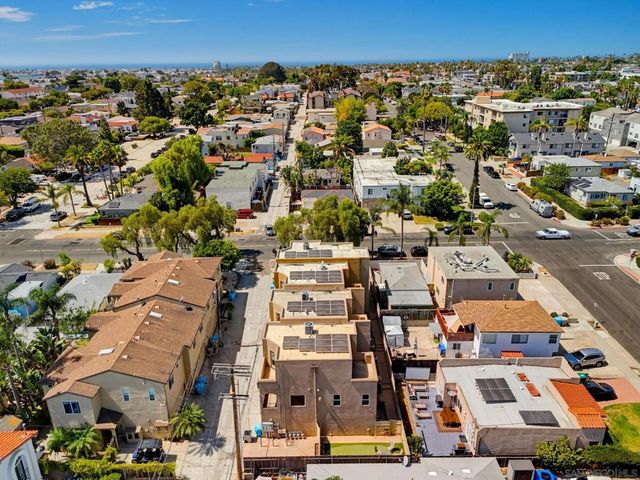 4279 Lamont, San Diego, CA 92109