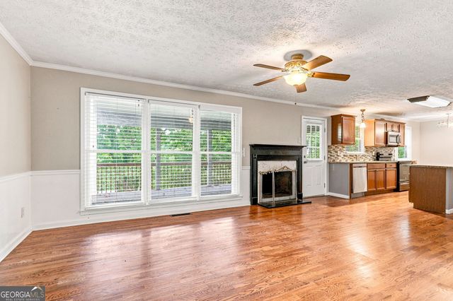2324 Sussex Court, Snellville, GA 30078