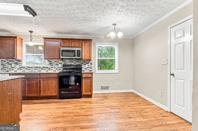 2324 Sussex Court, Snellville, GA 30078