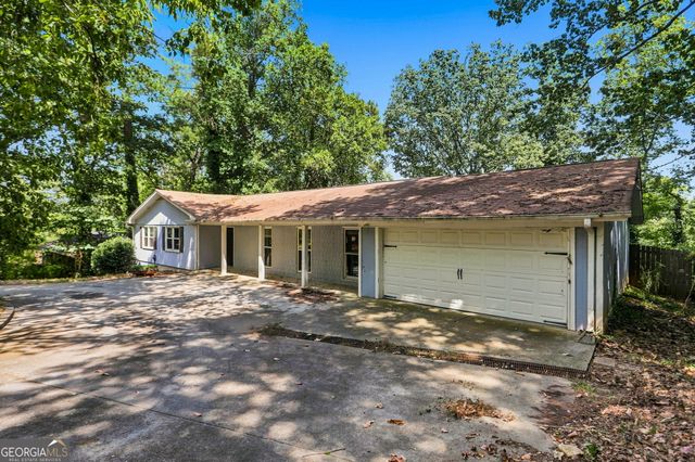 2324 Sussex Court, Snellville, GA 30078