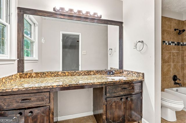 2324 Sussex Court, Snellville, GA 30078
