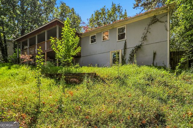 2324 Sussex Court, Snellville, GA 30078