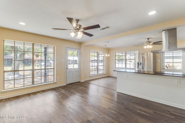 3702 Reynosa Drive, Gulfport, MS 39501