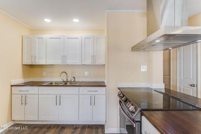 3702 Reynosa Drive, Gulfport, MS 39501