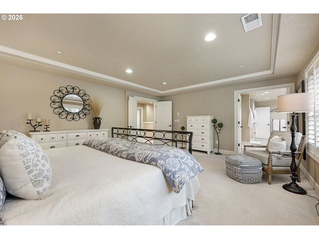 18262 Sw SANTORO Dr, Beaverton, OR 97007