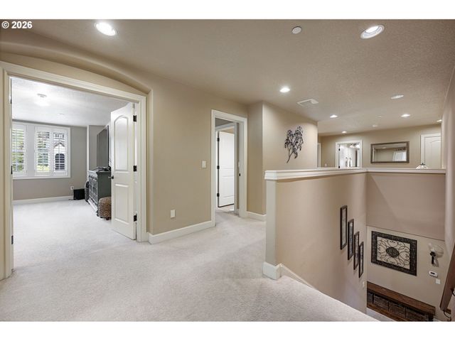 18262 Sw SANTORO Dr, Beaverton, OR 97007