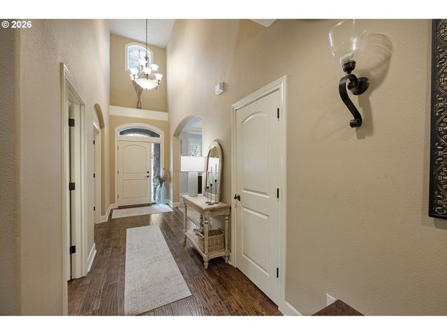 18262 Sw SANTORO Dr, Beaverton, OR 97007