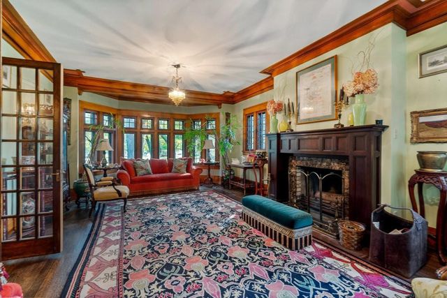 329 Park Circle, Menomonie, WI 54751