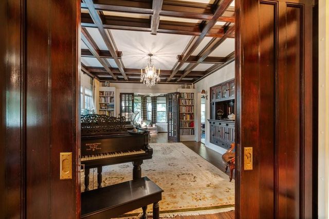 329 Park Circle, Menomonie, WI 54751