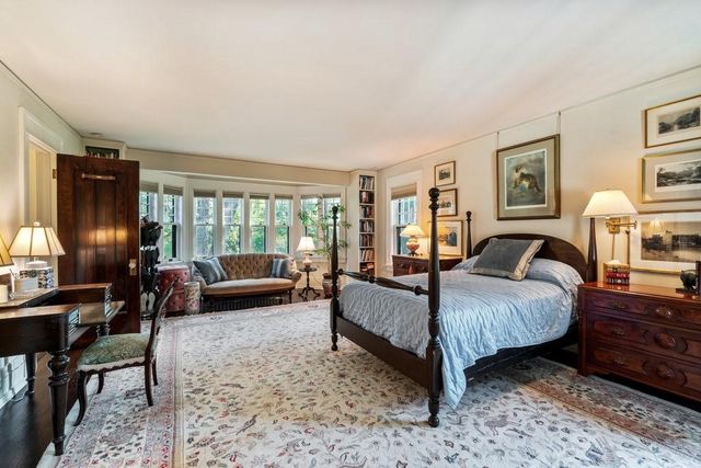 329 Park Circle, Menomonie, WI 54751