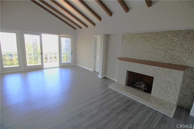 3915 Fredonia Drive, Studio City, CA 90068