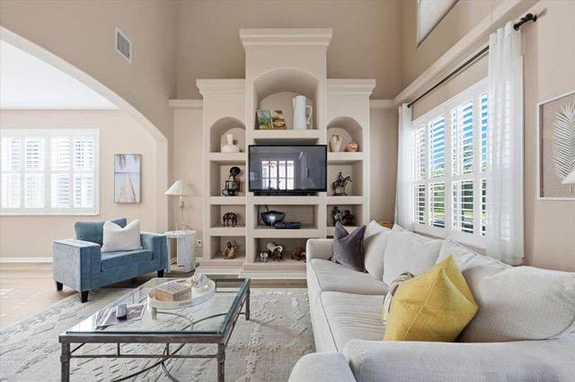 6834 GUILFORD BRIDGE DRIVE, Apollo Beach, FL 33572