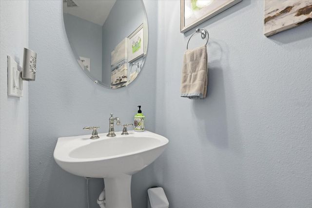 6834 GUILFORD BRIDGE DRIVE, Apollo Beach, FL 33572