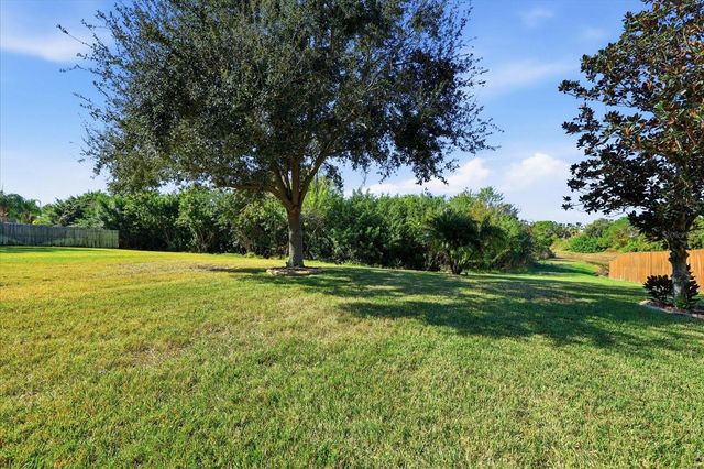 6834 GUILFORD BRIDGE DRIVE, Apollo Beach, FL 33572