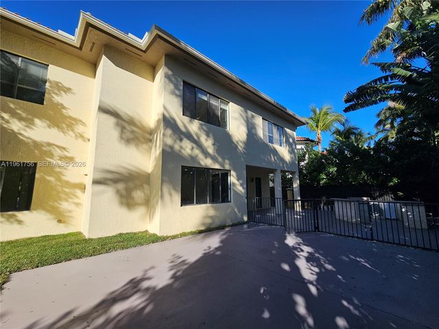 7996 SW 195th St, Cutler Bay, FL 33157