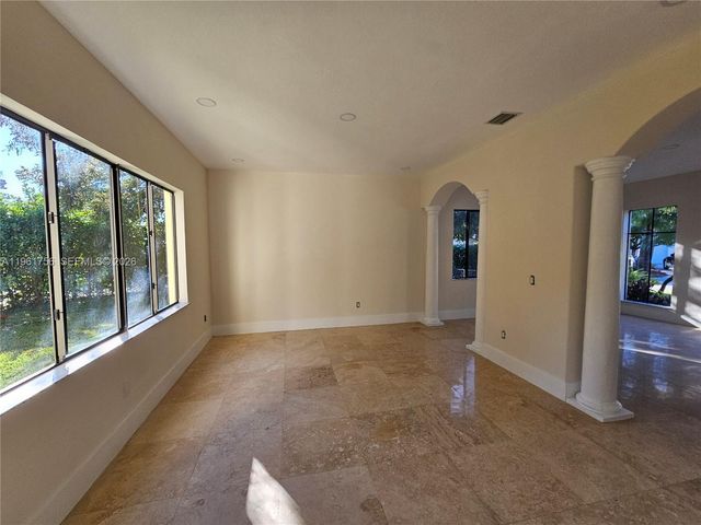 7996 SW 195th St, Cutler Bay, FL 33157