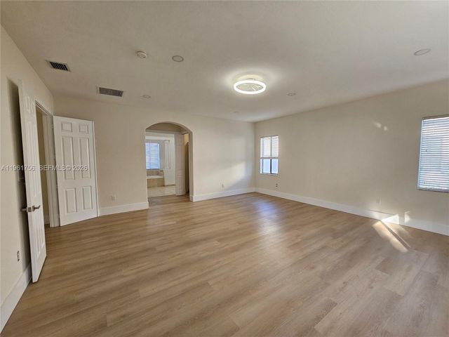 7996 SW 195th St, Cutler Bay, FL 33157