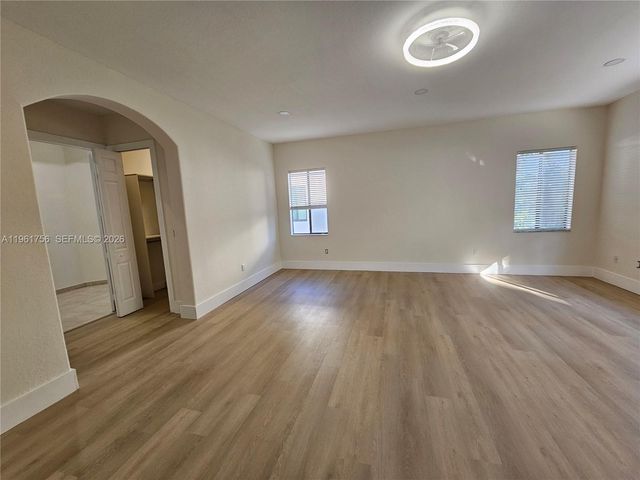 7996 SW 195th St, Cutler Bay, FL 33157