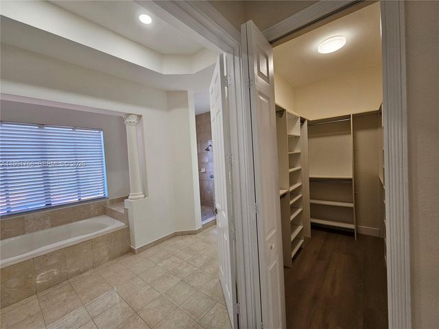 7996 SW 195th St, Cutler Bay, FL 33157