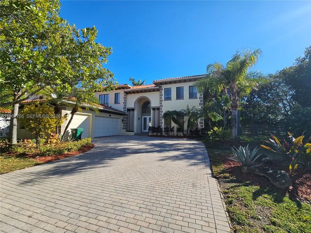 7996 SW 195th St, Cutler Bay, FL 33157