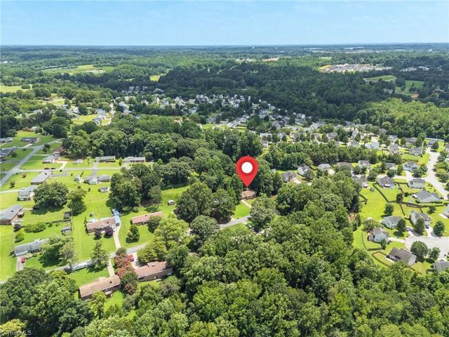 185 Frontier Drive, Kernersville, NC 27284