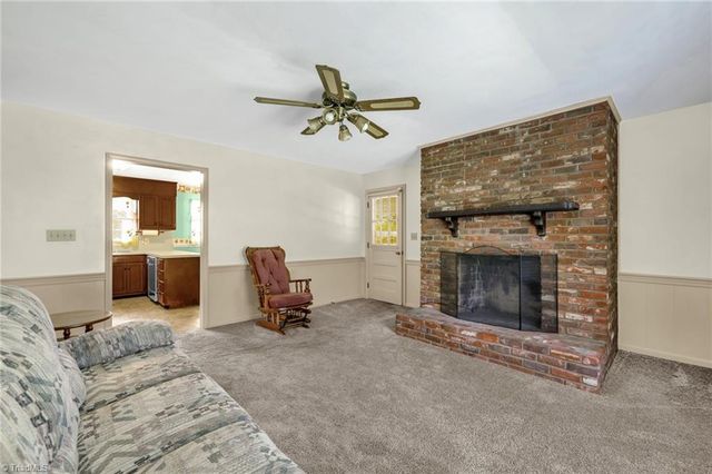 185 Frontier Drive, Kernersville, NC 27284